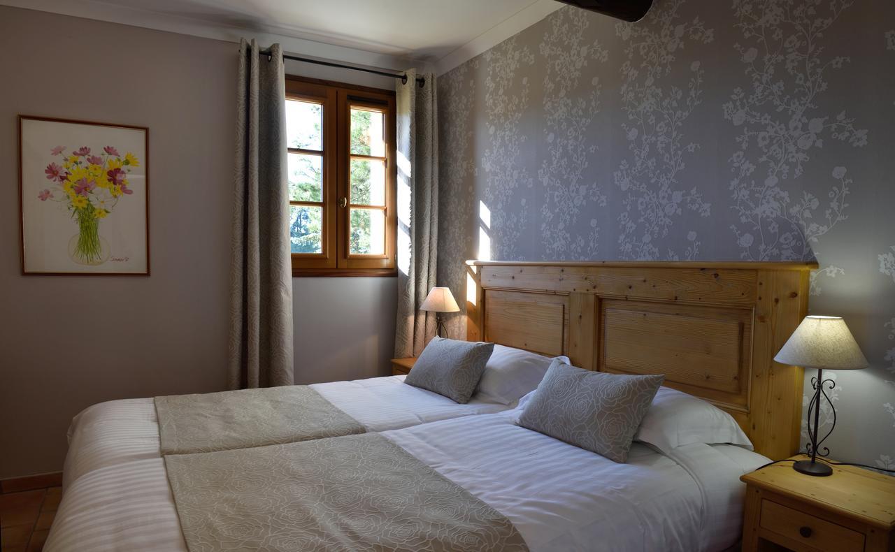 Charembeau Hotel Forcalquier Kültér fotó