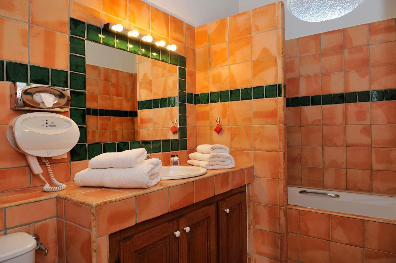 Charembeau Hotel Forcalquier Kültér fotó